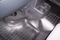 Dodge Nitro 2006–2011 Rubberen vloermattenset voor interieur (4 stuks, Novline) foto 3