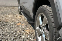Toyota Rav 4 2019–2025 Side steps RedLine V1 (2 stuks, aluminium) foto 1