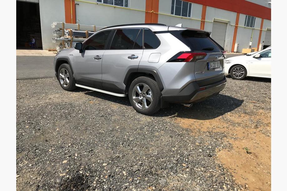 Toyota Rav 4 2019–2025 Side steps Tayga Grey (set van 2, aluminium) Foto 5