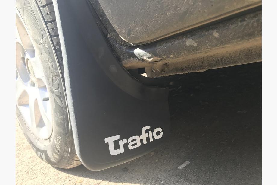 Renault Trafic 2001–2015 Premium spatlapset (2 stuks, rubber) Foto 3