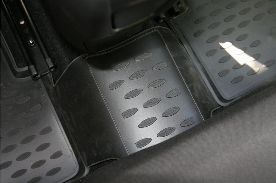Opel Astra J 2009–2015 Rubberen vloermatten voor het interieur (4 stuks, Novline) 5D Foto 5