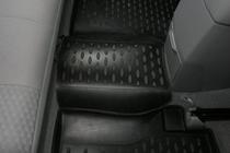 Toyota Hilux 2006–2015 (2008↗) Rubberen vloermatten voor interieur (set 4 stuks, Novline) foto 5