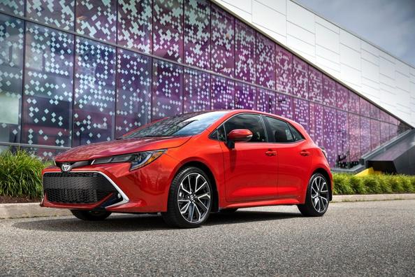 Nieuwe generatie van de vijfdeurs Toyota Corolla hatchback