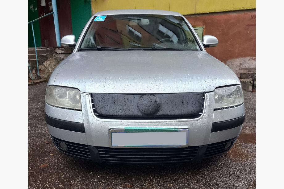 Volkswagen Passat B5 1997–2005 Wintergrille (2001-2005) Glanz Foto 2