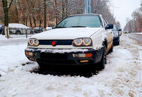 Volkswagen Golf 3 1991–2001 Winterafdekking voor de grille foto 1