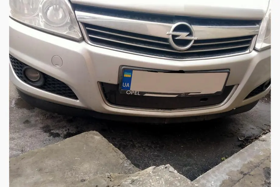 Opel Astra H 2004–2013 Wintergrille (2007+) Image