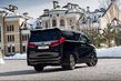 Toyota Alphard: luxe minivan in full-size formaat foto 4