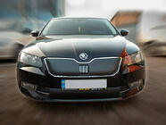 Skoda Superb 2015–2024 Winterafdekking voor radiateurgrille (2015-2019, bovenste) Mat foto 1