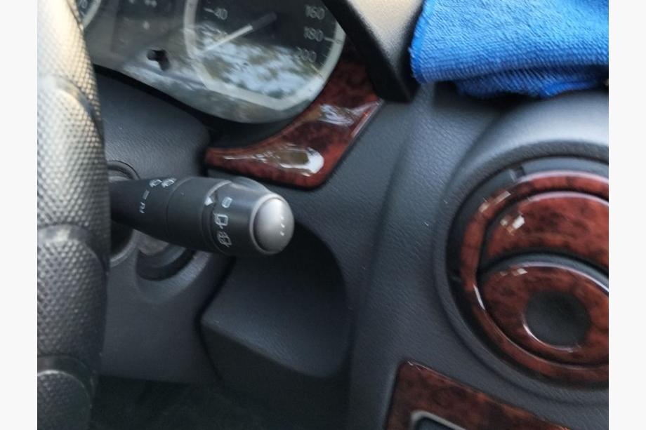 Renault Logan I 2005–2008 Dashboard sierlijsten (Meric, Turkije) Foto 9