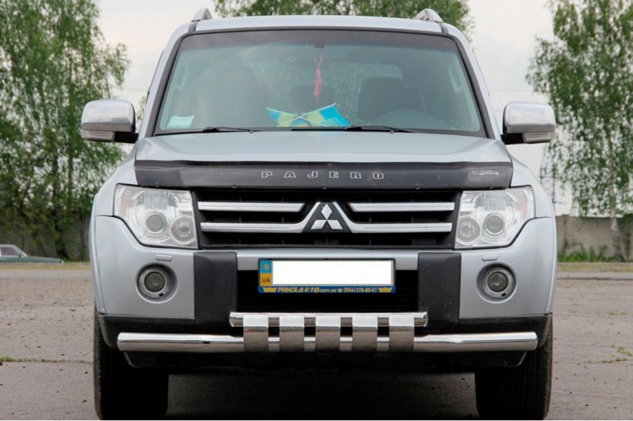 Mitsubishi Pajero Wagon IV 2006–2021 Voorste bullbar ST015-13 (RVS) Image