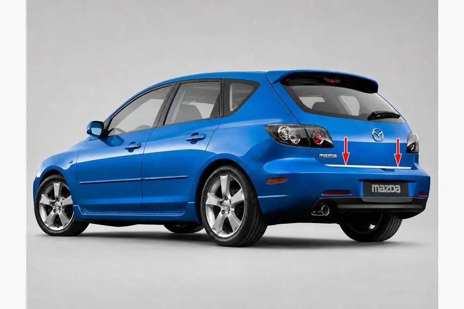 Mazda 3 2003–2009 RVS kofferbakrandlijst HB Foto 1