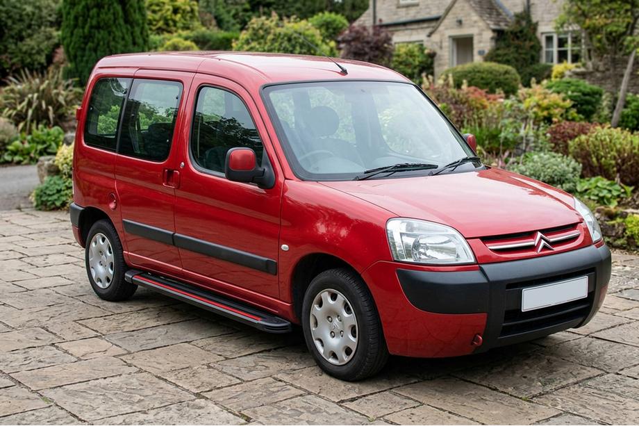 Citroen Berlingo 1996–2008 Side steps Maya Red (2 stuks, aluminium) Image