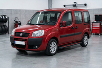 Fiat Doblo I 2005–2010 Side steps Maya Red (2 stuks, aluminium) Maxi basis foto 1