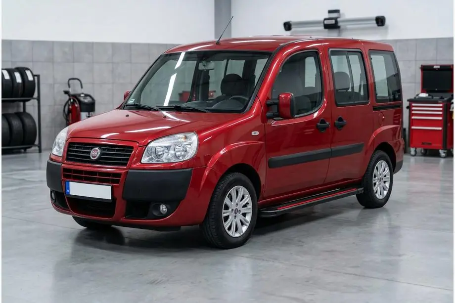 Fiat Doblo I 2005–2010 Side steps Maya Red (2 stuks, aluminium) Image