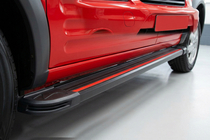 Ford Connect 2006–2009 Side steps Maya Red (2 stuks, aluminium) foto 1
