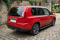 Nissan X-trail T31 2007–2014 Side steps Maya Red (2 stuks, aluminium) foto 1