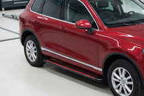 Porsche Cayenne 2003–2010 Side steps Maya Red (2 stuks, aluminium) foto 1