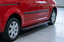 Volkswagen Caddy 2010–2015 Side steps Maya Red (2 stuks, aluminium) foto 1