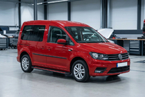 Volkswagen Caddy 2015–2020 Side steps Maya Red (2 stuks, aluminium) foto 1