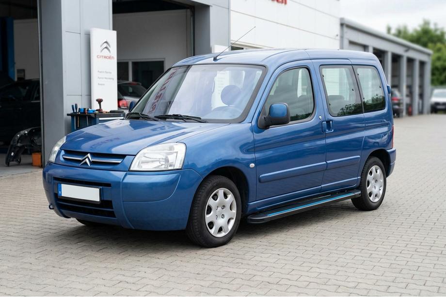Citroen Berlingo 1996–2008 Maya Blue sidesteps (2 stuks, aluminium) Image