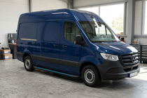 Mercedes Sprinter W907/W910 2018– Maya Blue sidesteps (2 stuks, aluminium) Middenlange wielbasis - achterwielaandrijving foto 1