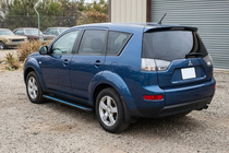 Mitsubishi Outlander 2006–2012 Maya Blue sidesteps (2 stuks, aluminium) foto 1
