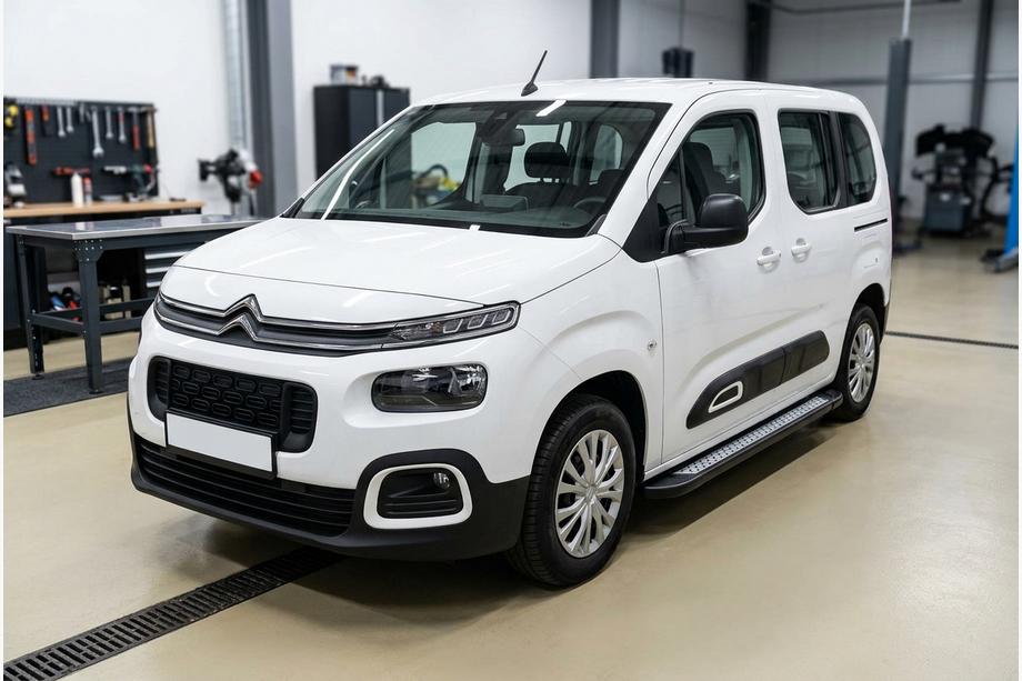 Citroen Berlingo/Multispace 2018– Side steps New Vision Black (2 stuks, aluminium) Lange wielbasis Image