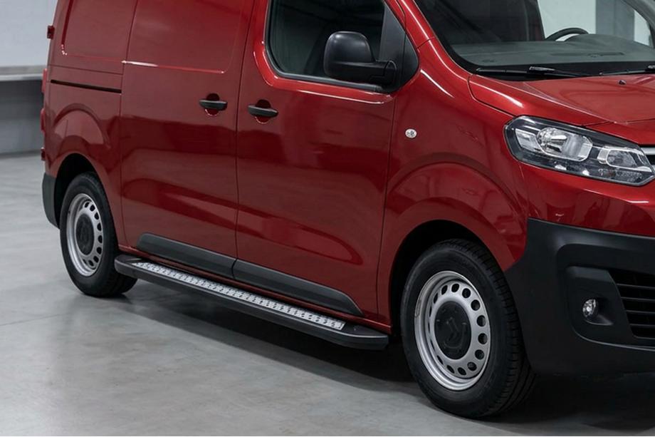 Citroen Jumpy/Dispatch 2017– Zijtreden Vision New Black (2 stuks, aluminium) Image