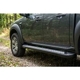 Side steps New Vision Black (2 stuks, aluminium) Mazda BT-50 2007–2012 foto 1