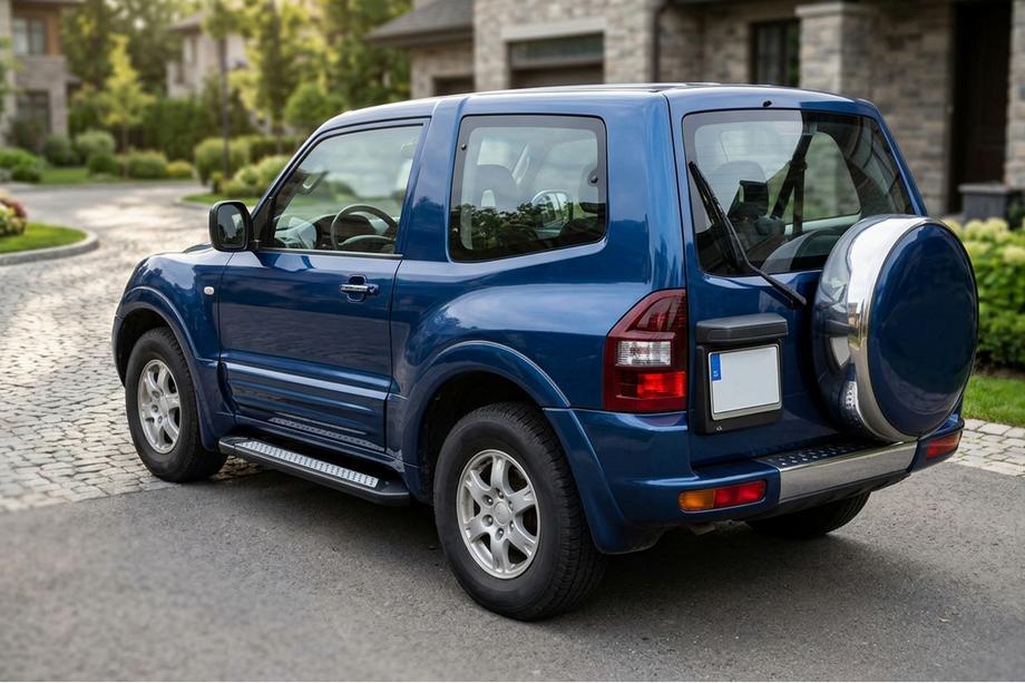 Mitsubishi Pajero Wagon III 1999–2006 Side steps New Vision Black (2 stuks, aluminium) Image