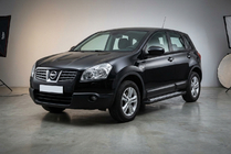 Nissan Qashqai 2007–2010 Side steps New Vision Black (2 stuks, aluminium) foto 1