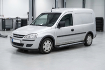 Opel Combo 2002–2012 Side steps New Vision Black (2 stuks, aluminium) foto 1