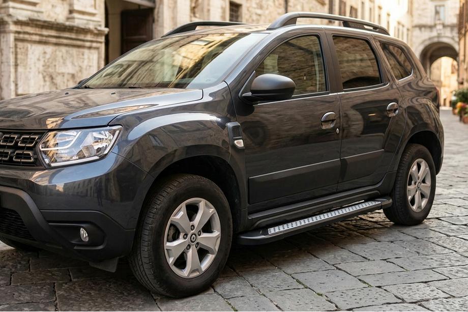 Renault Duster 2018–2024 Side steps New Vision Black (2 stuks, aluminium) Image
