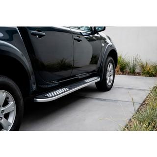 Tayga V2 side steps (2 stuks, aluminium) Mitsubishi L200 2006–2015 foto 1