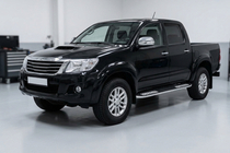 Toyota Hilux 2006–2015 Tayga V2 side steps (2 stuks, aluminium) foto 1