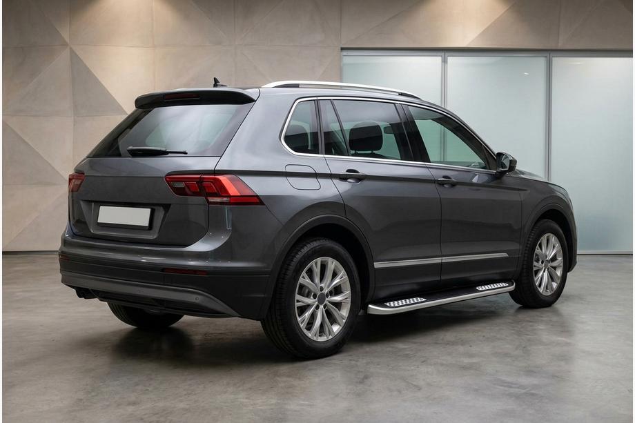 Volkswagen Tiguan 2016–2023 Tayga V2 side steps (2 stuks, aluminium) Foto 1