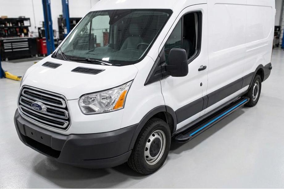 Ford Transit 2014– Maya Blue sidesteps (2 stuks, aluminium) L1 (Regular) Image