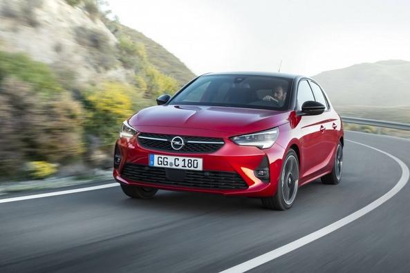 Vijfdeurs Opel Corsa hatchback van de zesde generatie Foto 5