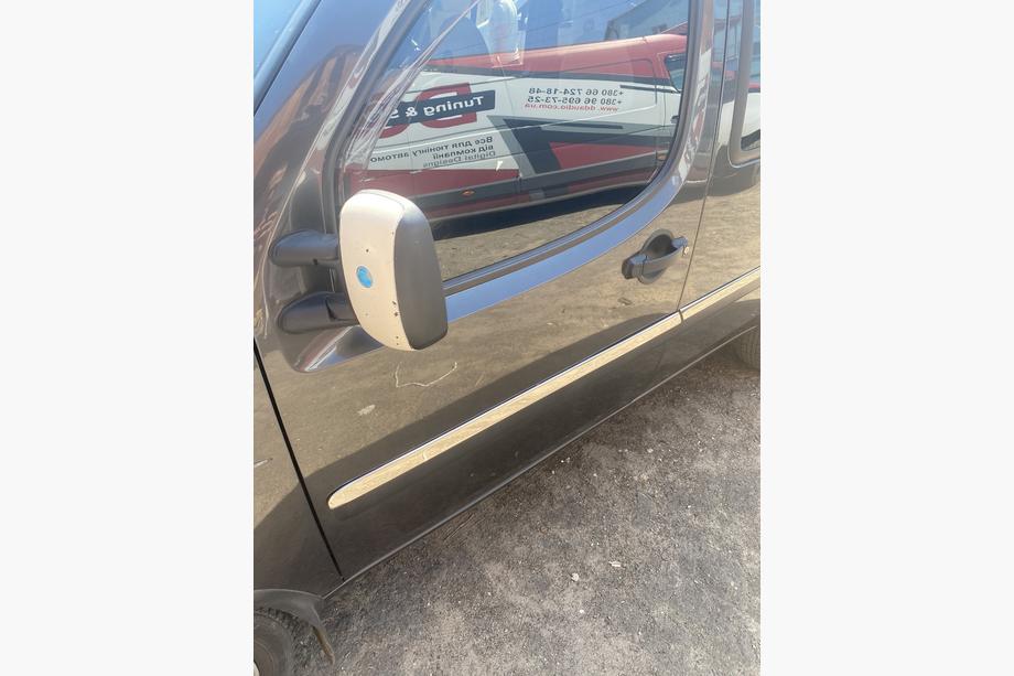 Fiat Doblo I 2005–2010 Deurstrips smal model (4 stuks, RVS) Carmos - Turks staal Foto 4