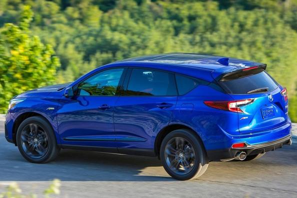Review van de derde generatie Acura RDX-crossover Foto 11