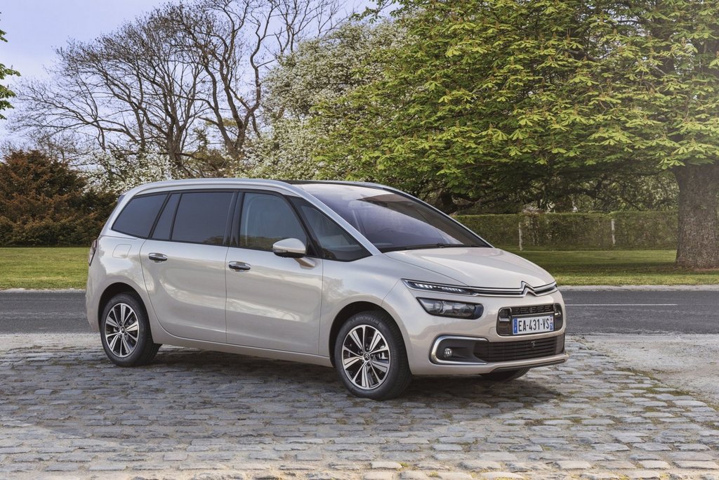 Review van de zevenzits minivan Citroen Grand C4 Picasso