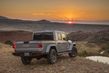 Test van de vierwielaangedreven ladderframe-pick-up Jeep Gladiator foto 11