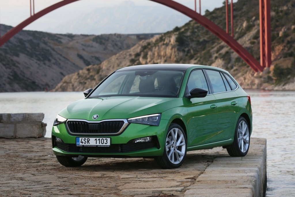 Test van de vijfdeurs hatchback Skoda Scala