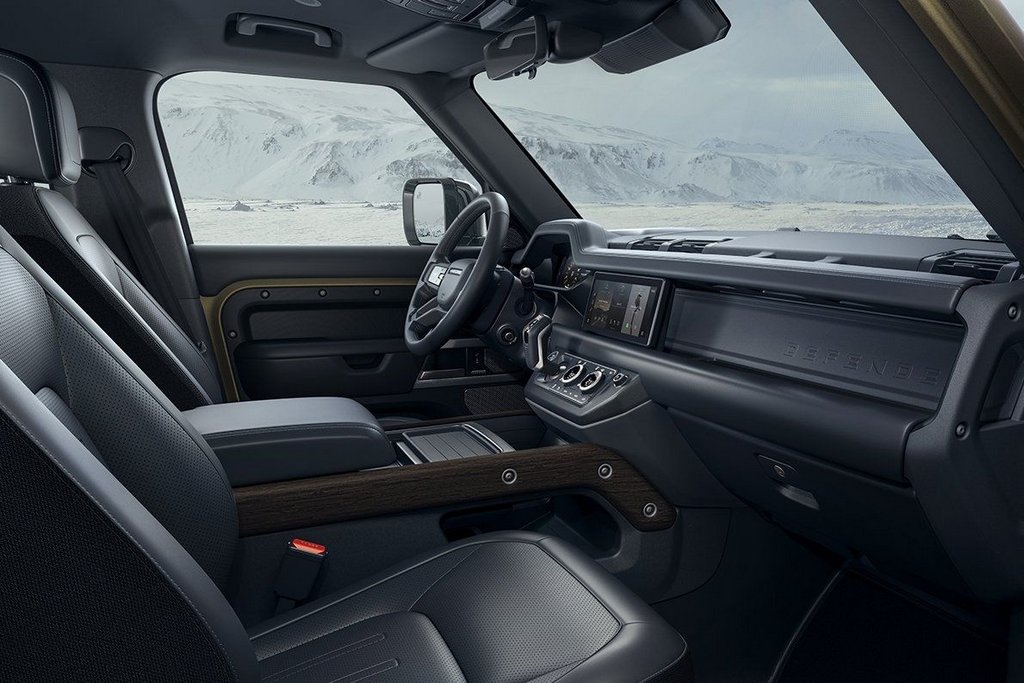 Premium vijfdeurs terreinwagen Land Rover Defender 110