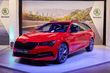 Gefacelifte Skoda Superb Combi-stationwagen foto 1