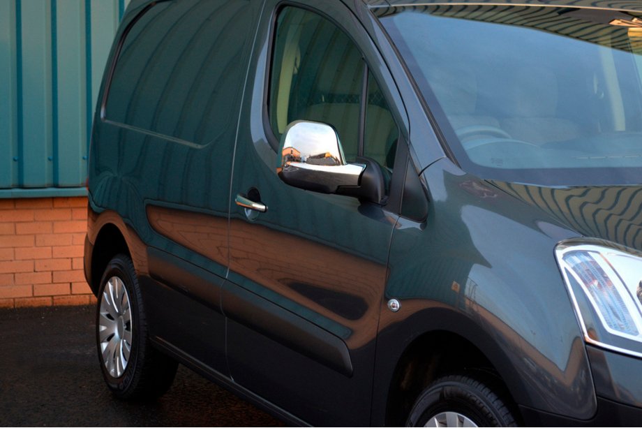 Opel Vivaro 2019– Spiegelkappen (set van 2, kunststof) Zwart chroom Foto 9