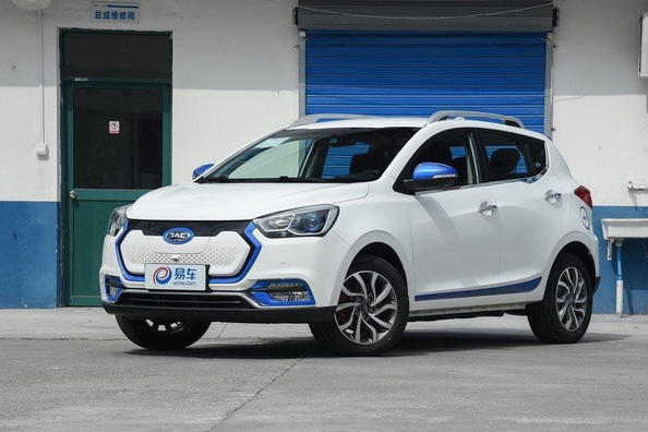 Test van de elektrische crossover JAC iEV7S