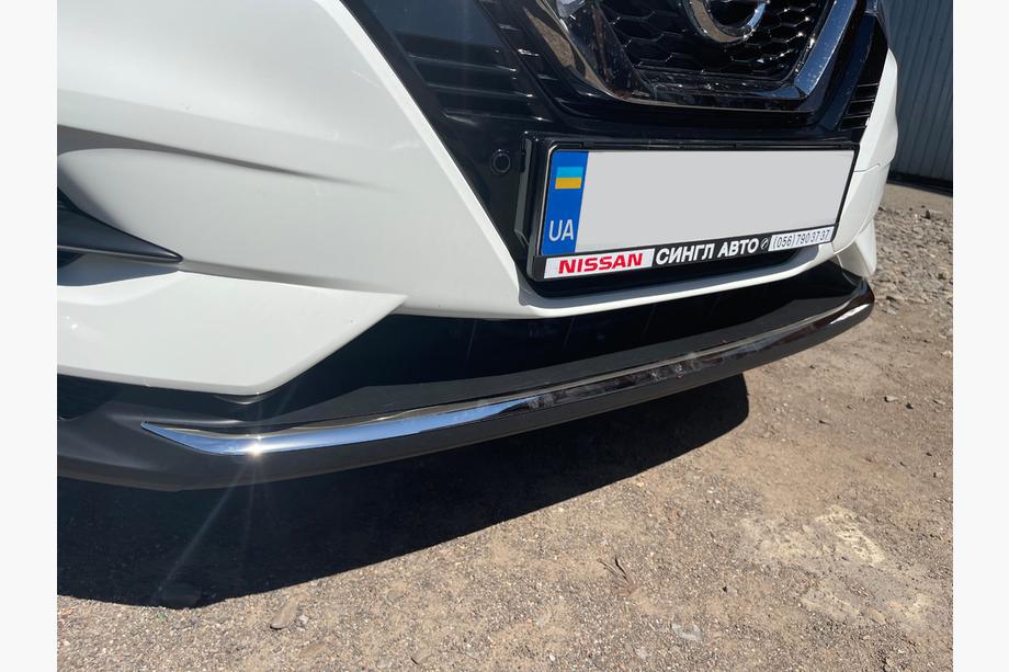 Nissan Qashqai 2014–2021 Chroomstrip voor de voorbumper (2017↗︎, RVS) Carmos - Turks staal Foto 3