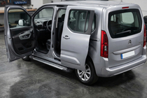 Citroen Berlingo/Multispace 2018– Line side steps (set van 2, aluminium) foto 1