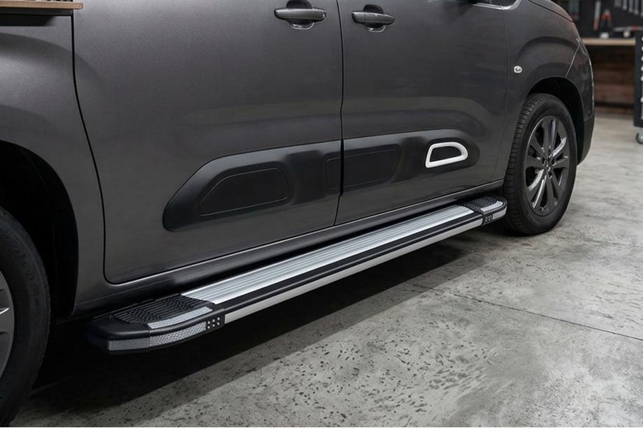 Citroen Berlingo/Multispace 2018– Rainbow side steps (2 stuks, aluminium) Korte wielbasis Image